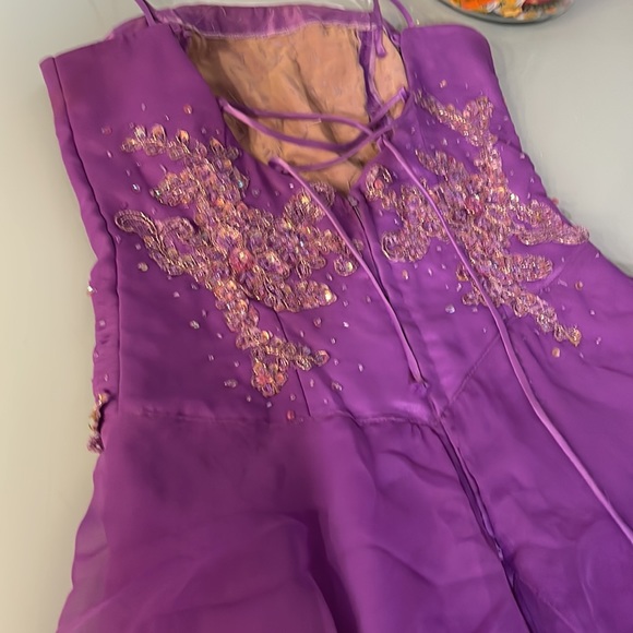 Vintage Silk Laces Layers Evening Dress - Picture 11 of 15